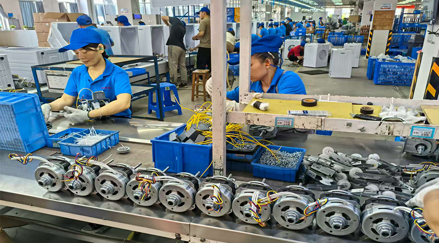 選擇靈活定制的合作伙伴，而非僅僅是制造商