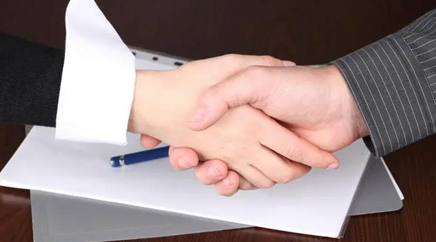 好產(chǎn)品引關(guān)注！金環(huán)電器共享干衣機(jī)吸引客戶(hù)前來(lái)洽談合作