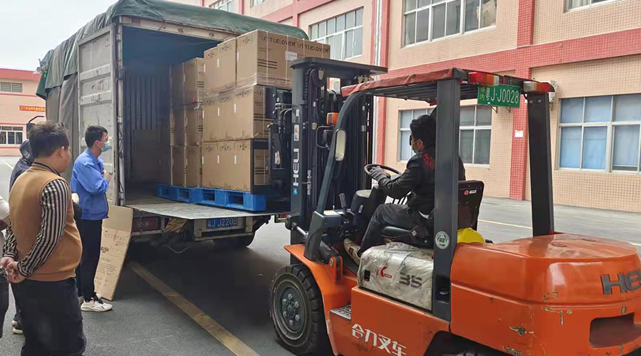 加急生產(chǎn)順利出貨！緩解客戶(hù)節(jié)后衣服干衣機(jī)庫(kù)存不足問(wèn)題